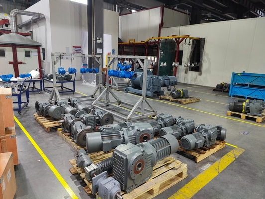 yüksek torklu K Serisi Helisel Konik Dişli Kutusu AC Elektrik Şanzıman Dişli Motor Şanzıman