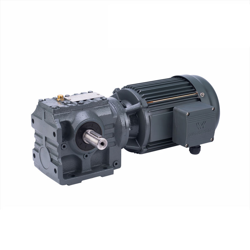 Konveyör Bantları İçin Yüksek Torklu 4200Nm Helisel Sonsuz Dişli Motor